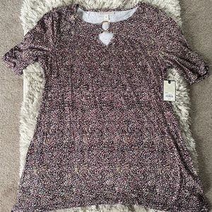 NWT Dana Buchman size M key hole printed tunic